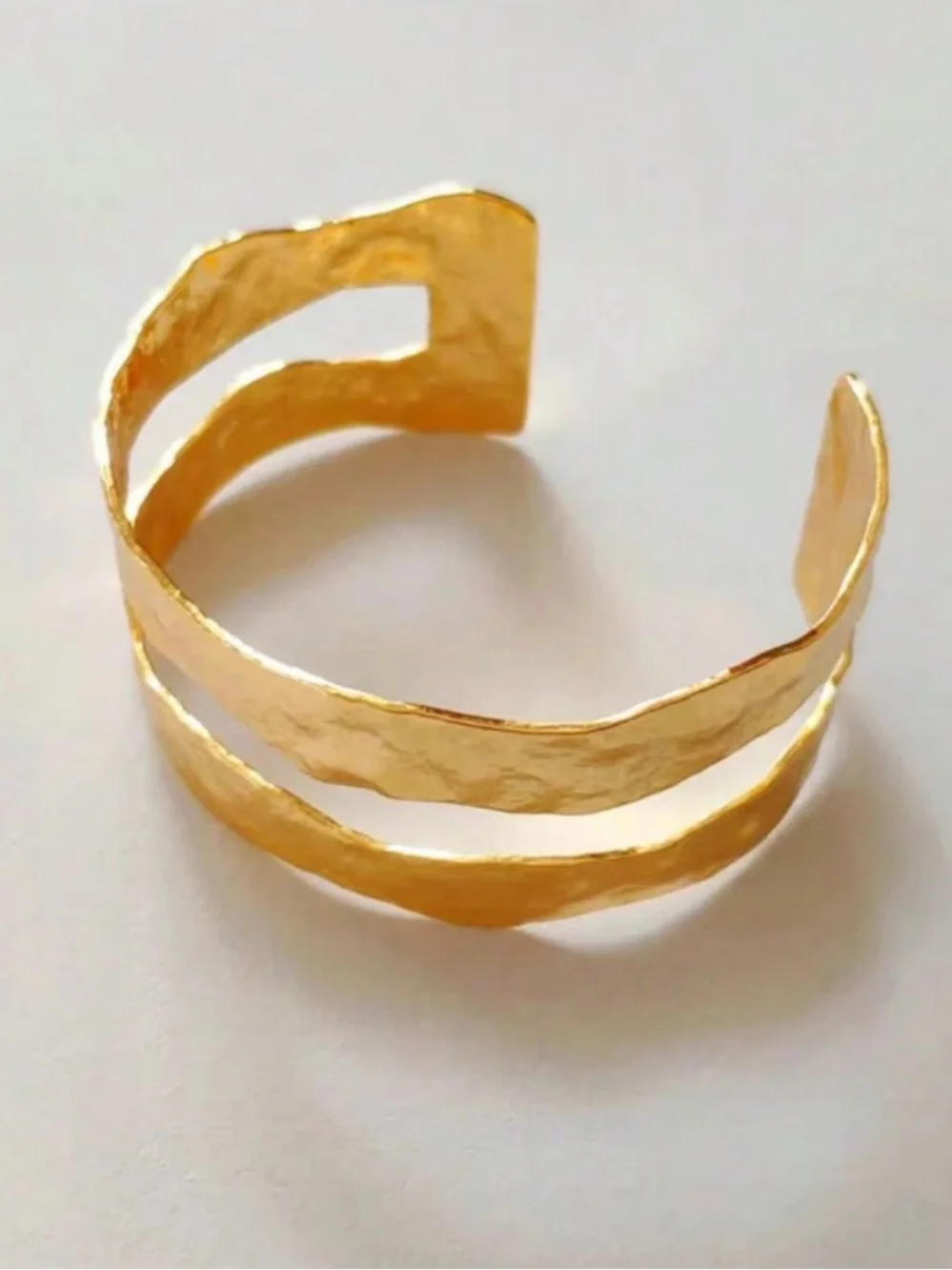 New! Hammered Gold Cuff Bracelet NWOT